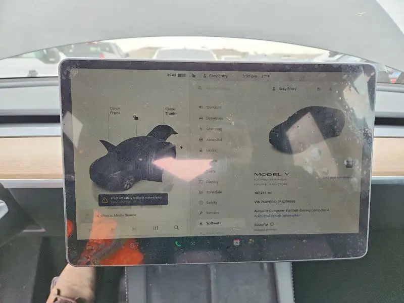 2024 TESLA MODEL Y   