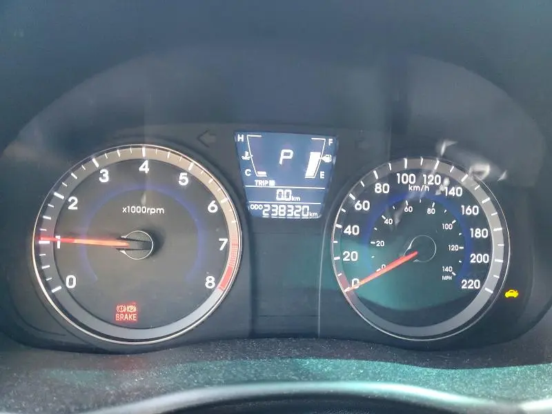 2013 HYUNDAI ACCENT GS  