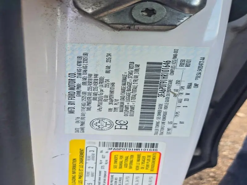 2017 FORD FUSION SE  