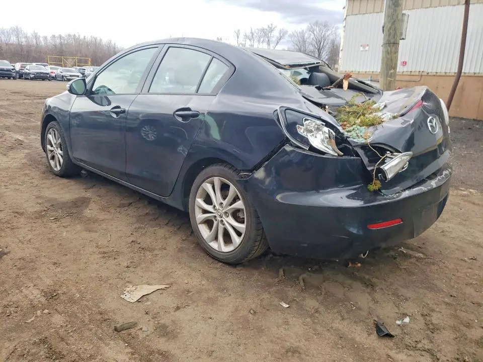 2010 MAZDA 3 S  