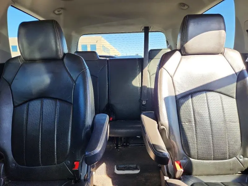 2015 GMC ACADIA SLT-2  