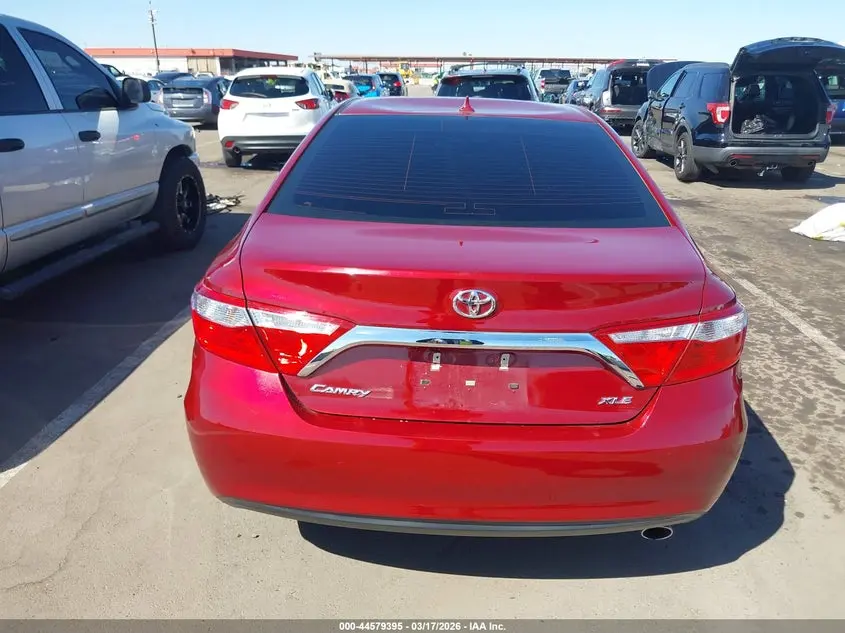 2017 TOYOTA CAMRY XLE