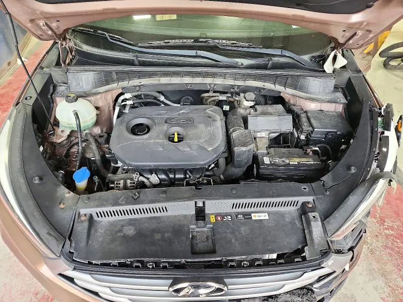 2017 HYUNDAI TUCSON SE PLUS  