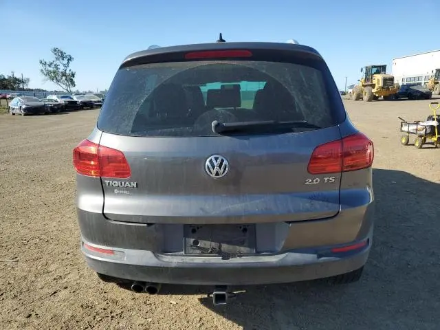 2014 VOLKSWAGEN TIGUAN S  