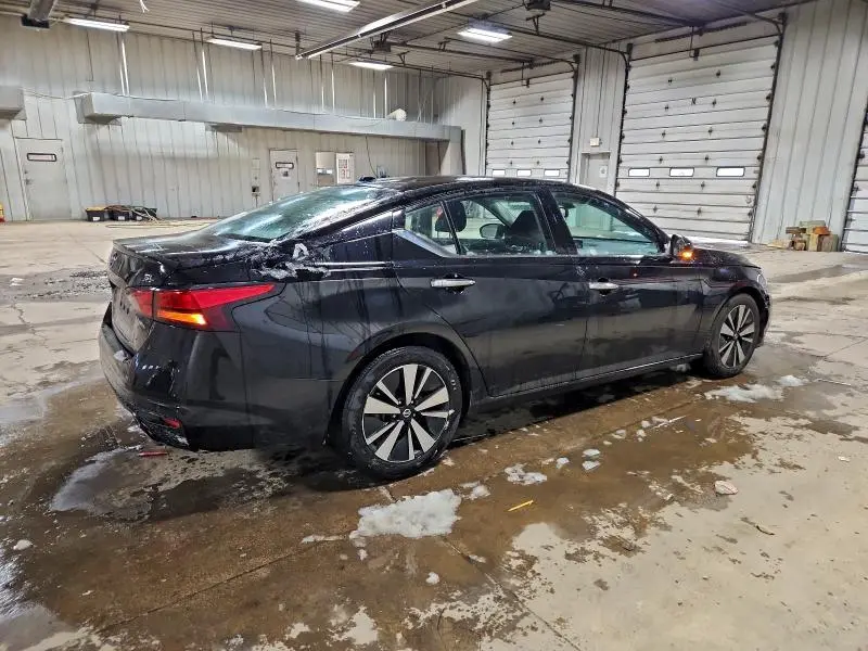 2020 NISSAN ALTIMA SL  