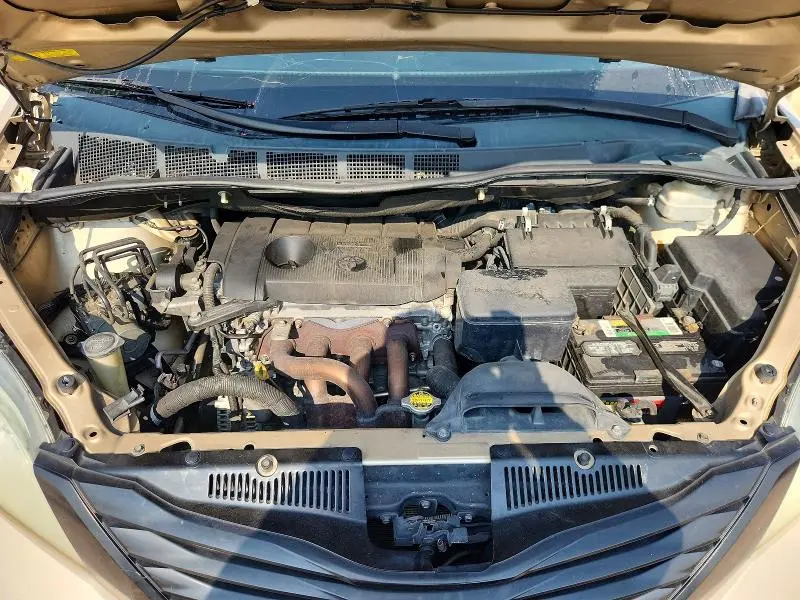 2011 TOYOTA SIENNA BASE 7-PASSENGER  