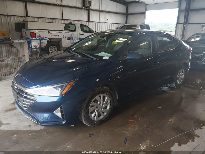2020 HYUNDAI ELANTRA SE
