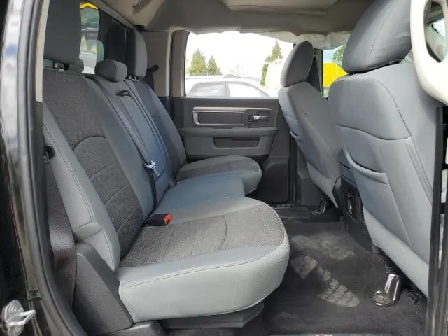 2015 RAM 1500 SLT  