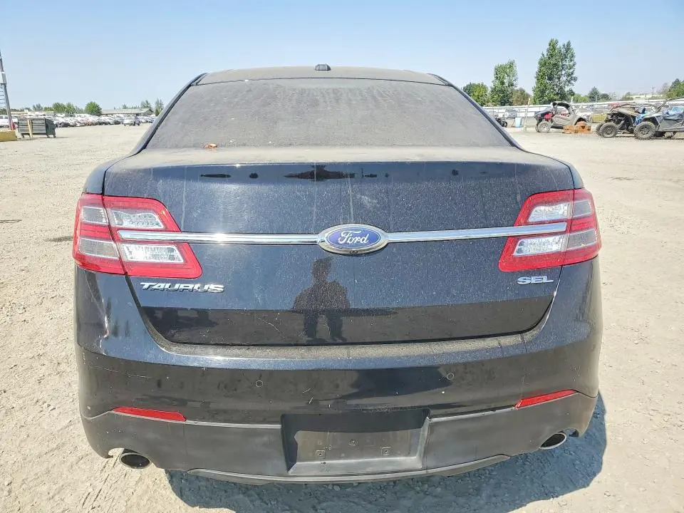 2019 FORD TAURUS SEL  
