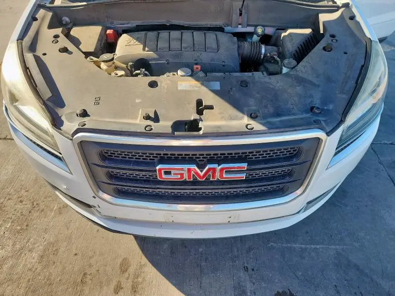 2016 GMC ACADIA SLE  
