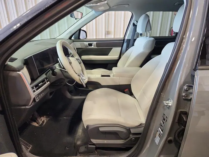 2024 HYUNDAI SANTA FE SE  
