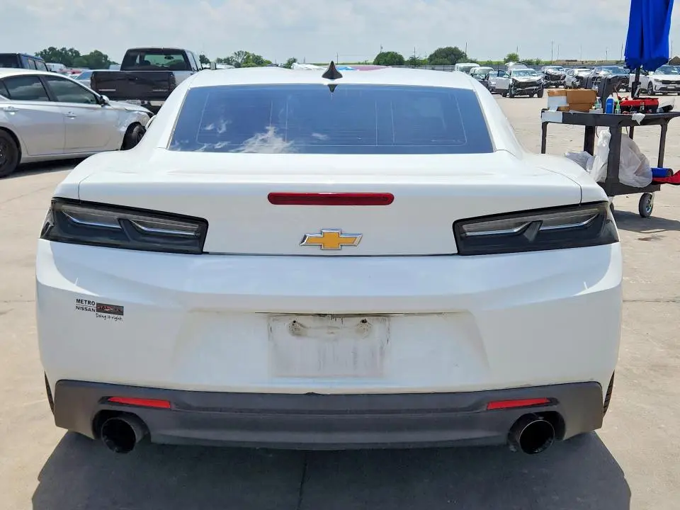 2017 CHEVROLET CAMARO LT  