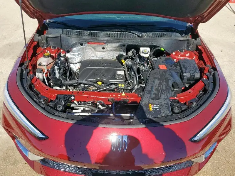 2024 BUICK ENVISTA AVENIR  