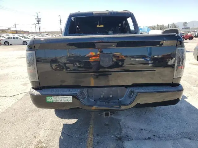 2015 RAM 1500 ST  