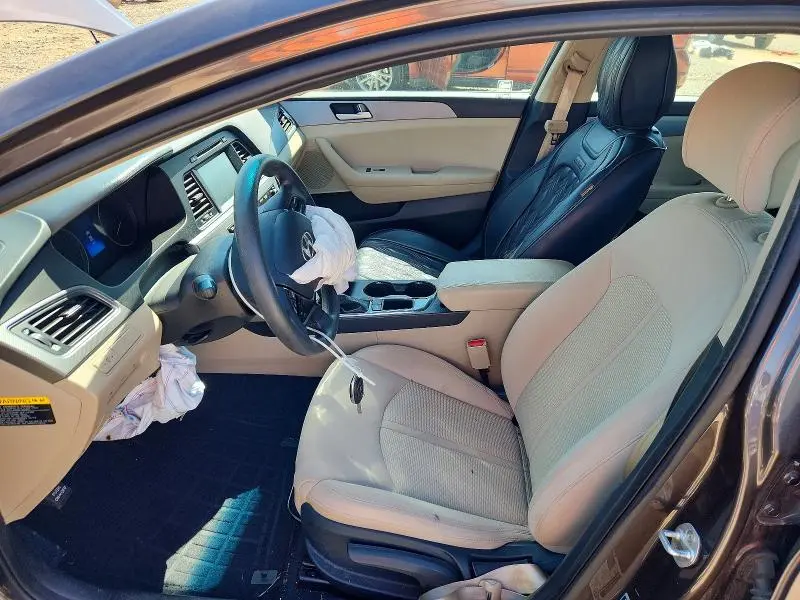 2017 HYUNDAI SONATA SE  