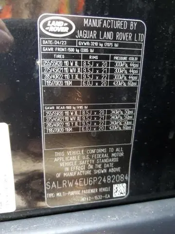 2023 LAND ROVER DISCOVERY METROPOLITAN EDITION  