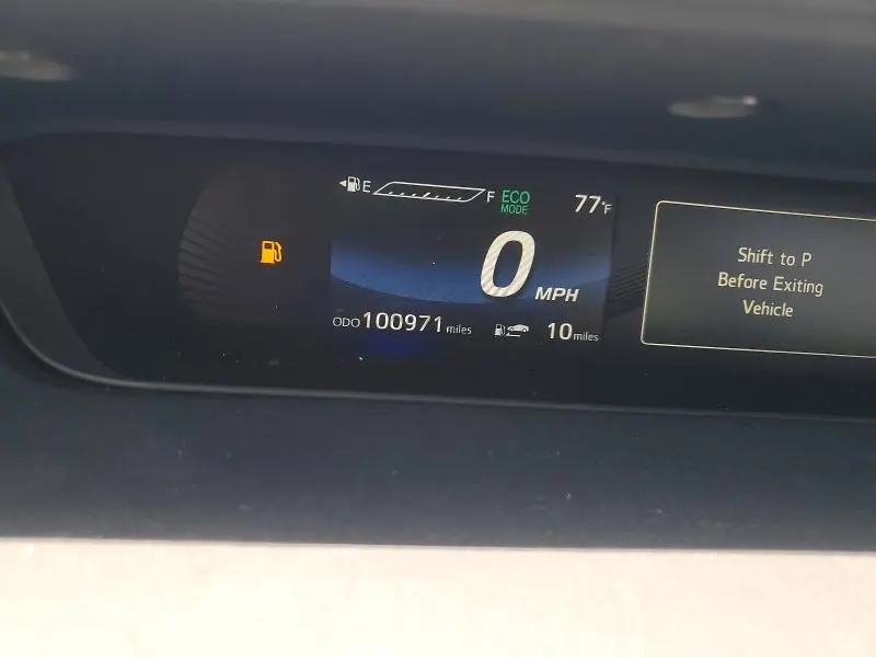 2017 TOYOTA MIRAI BASE  
