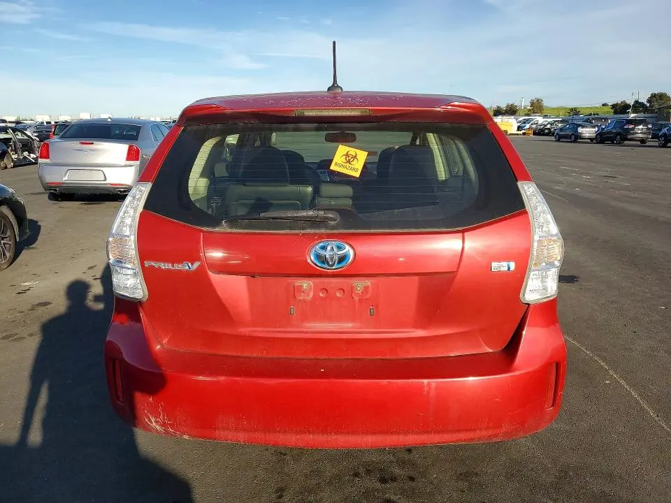 2013 TOYOTA PRIUS V FIVE  