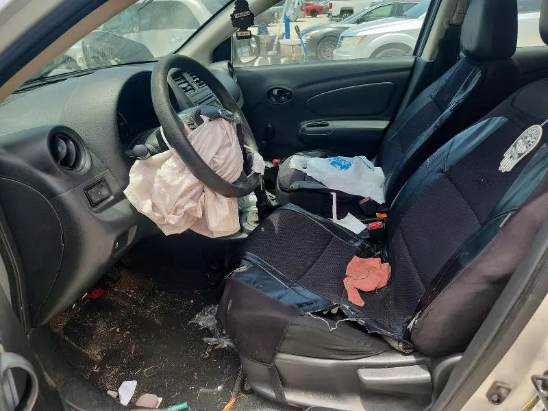 2018 NISSAN VERSA S  