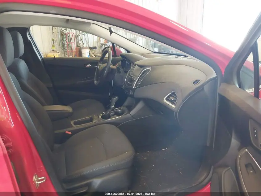 2017 CHEVROLET CRUZE LT AUTO