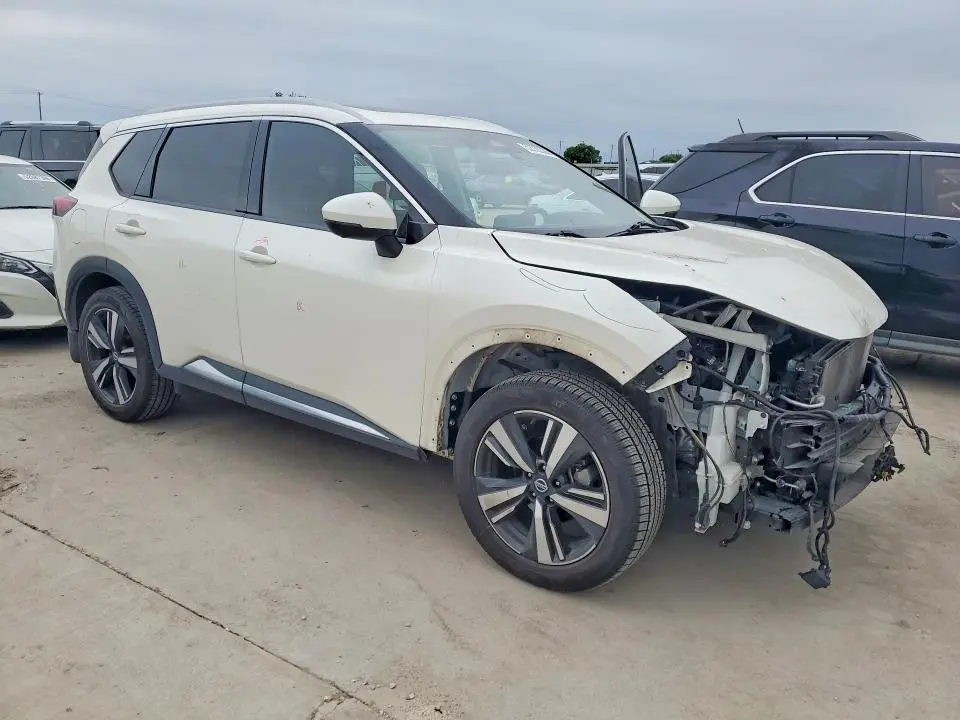 2021 NISSAN ROGUE PLATINUM  