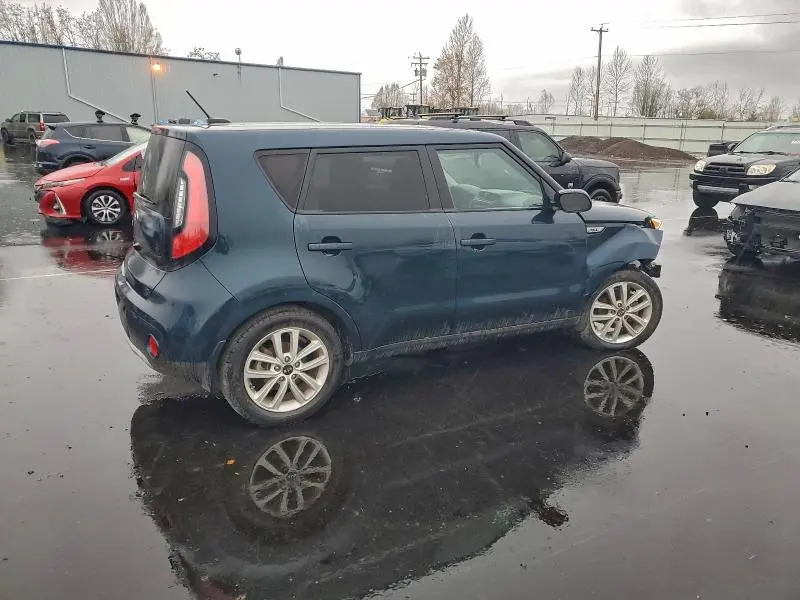 2019 KIA SOUL +  
