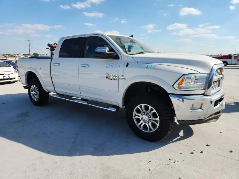 2015 RAM 2500 LARAMIE  