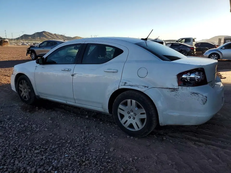 2013 DODGE AVENGER SE  