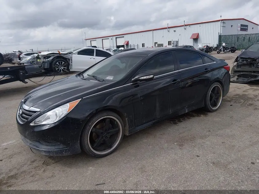 2014 HYUNDAI SONATA GLS