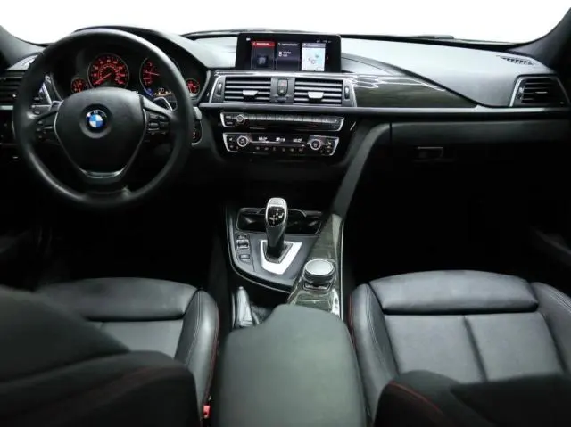 2018 BMW 330 I  