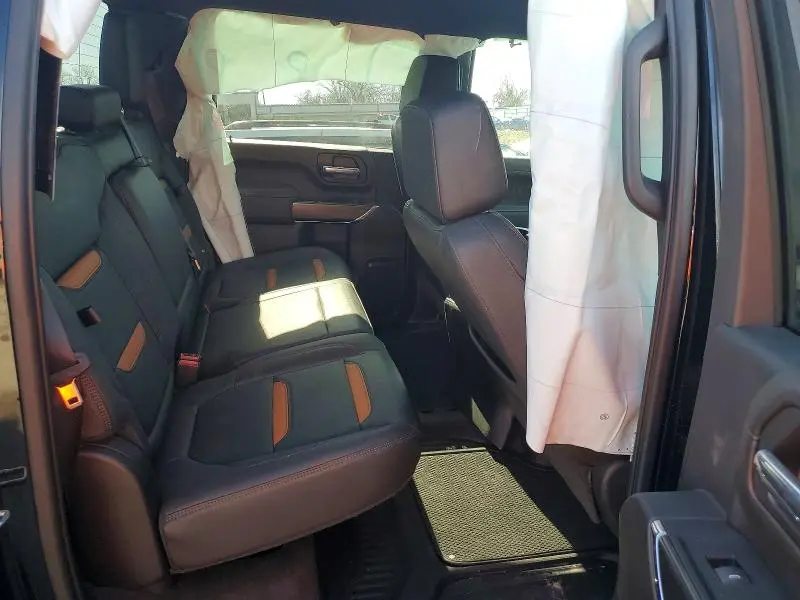 2023 GMC SIERRA K2500 AT4  