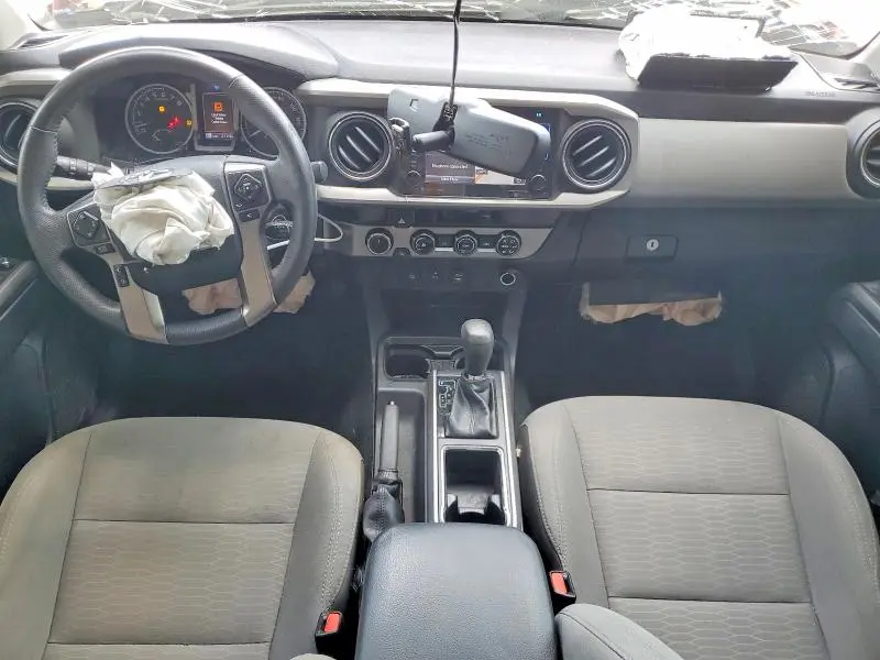 2017 TOYOTA TACOMA SR5 V6  