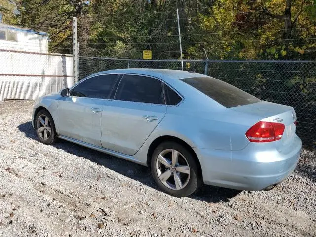 2012 VOLKSWAGEN PASSAT SE  