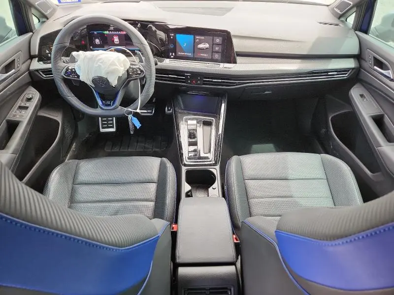 2024 VOLKSWAGEN GOLF R BLACK EDITION  