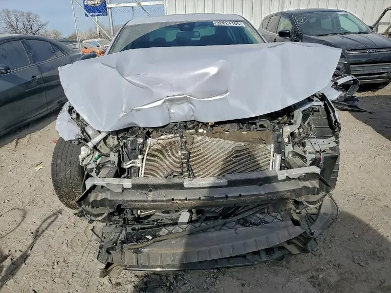 2024 NISSAN ALTIMA SR  