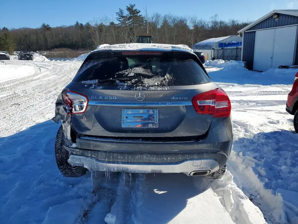 2018 MERCEDES-BENZ GLA 250 4MATIC  