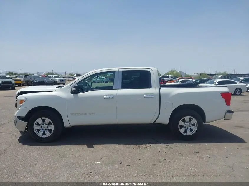 2018 NISSAN TITAN SV