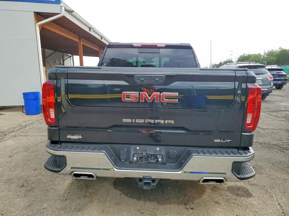 2023 GMC SIERRA K1500 SLT  