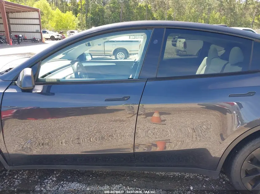 2024 TESLA MODEL Y LONG RANGE DUAL MOTOR ALL-WHEEL DRIVE