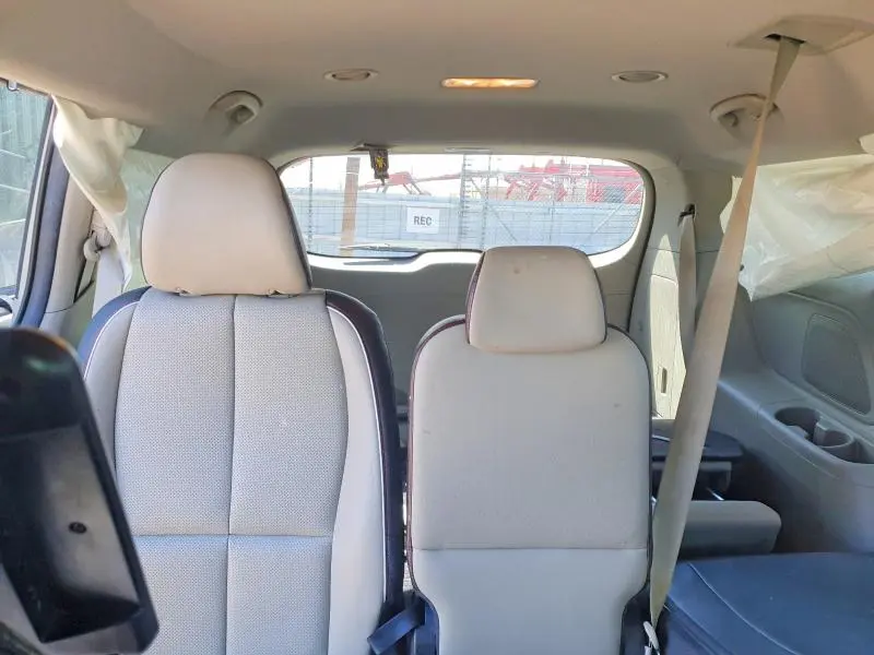 2020 KIA SEDONA EX  
