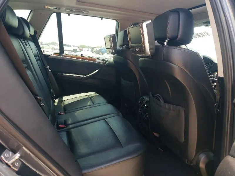 2013 BMW X5 XDRIVE50I  