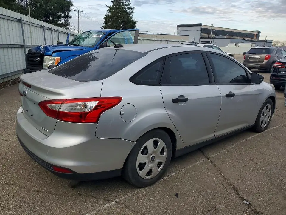 2014 FORD FOCUS S  