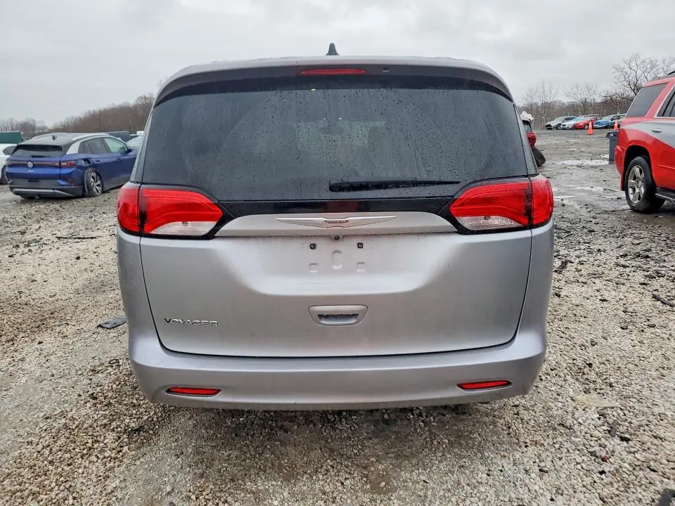 2021 CHRYSLER VOYAGER LXI  