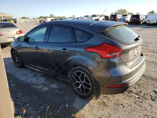 2015 FORD FOCUS SE  
