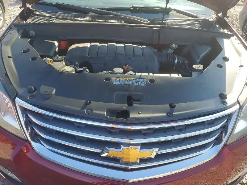 2015 CHEVROLET TRAVERSE LT  