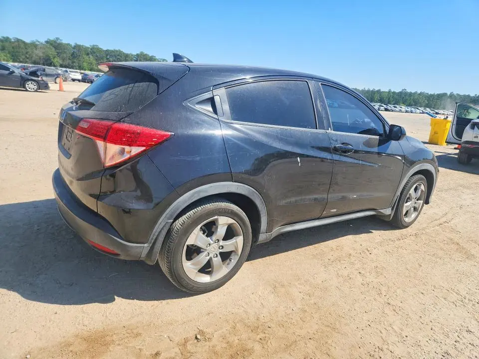 2018 HONDA HR-V LX  
