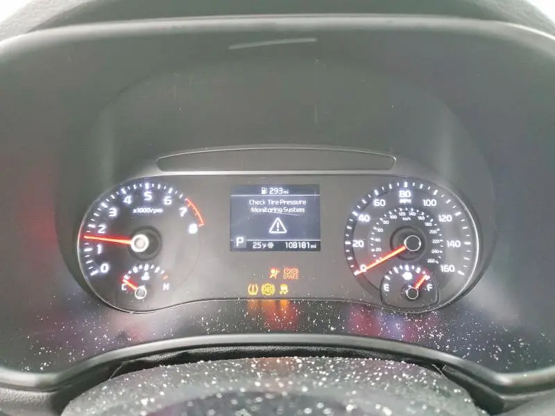 2020 KIA SOUL LX  