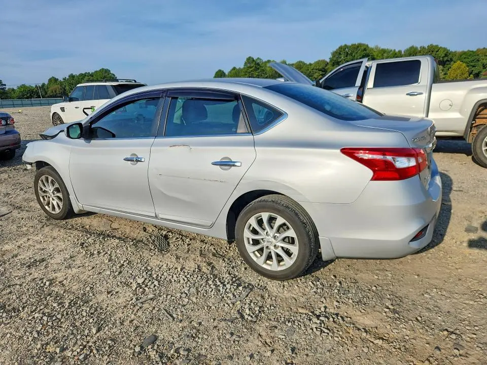 2018 NISSAN SENTRA SV  