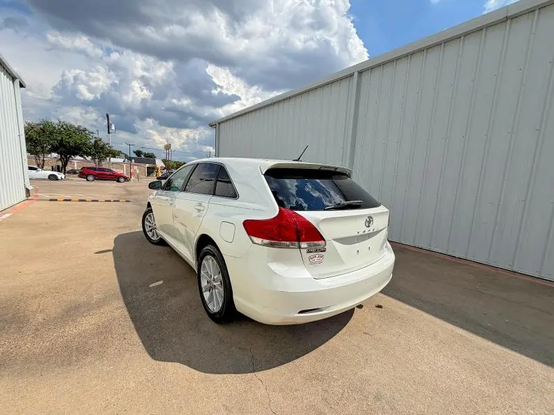 2012 TOYOTA VENZA LE  
