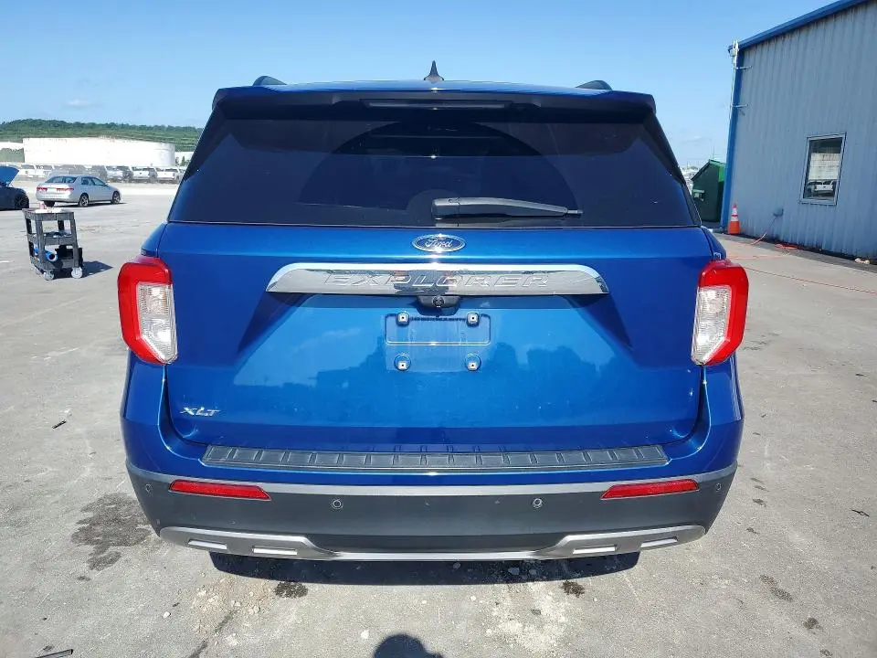 2022 FORD EXPLORER XLT  